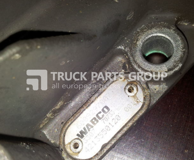 MAN TGX, TGS, TGM, TGL, EURO 5, EURO 6 emission ZF - ASTRONIC WABCO control unit - ECU - Teherautó: 2 kép. MAN TGX, TGS, TGM, TGL, EURO 5, EURO 6 emission ZF - ASTRONIC WABCO control unit - ECU - Teherautó: 2 kép.