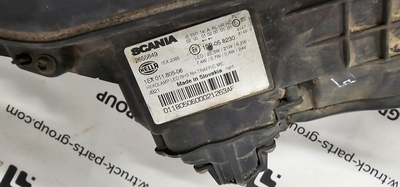 SCANIA Scania headlight S line EURO 6, lamps 2674390, 2379882, 2655848, 2674391, 2379886, 2655849, 2674392, 2674412, 2338121, 2338122, 2338273, 2338275, 2338281, 2338282, 2311420, 2295953, 2529168, 2346372, - Fényszóró - Teherautó: 3 kép. SCANIA Scania headlight S line EURO 6, lamps 2674390, 2379882, 2655848, 2674391, 2379886, 2655849, 2674392, 2674412, 2338121, 2338122, 2338273, 2338275, 2338281, 2338282, 2311420, 2295953, 2529168, 2346372, - Fényszóró - Teherautó: 3 kép.