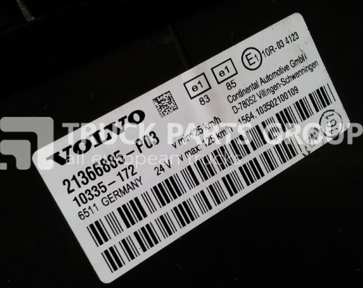 VOLVO 20466984 instrument cluster, combination kit, dashboard, 2 dashboard - Műszerfal - Teherautó: 3 kép. VOLVO 20466984 instrument cluster, combination kit, dashboard, 2 dashboard - Műszerfal - Teherautó: 3 kép.
