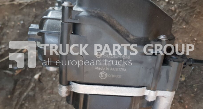 VOLVO FH4 EURO6, D13K DEF pump, Ad blue pump, urea pump unit, dosage v AdBlue pump - Kipufogórendszer - Teherautó: 1 kép. VOLVO FH4 EURO6, D13K DEF pump, Ad blue pump, urea pump unit, dosage v AdBlue pump - Kipufogórendszer - Teherautó: 1 kép.