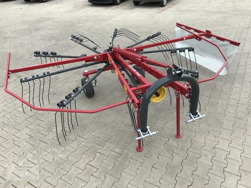 Agromehanika Kreiselschwader 320cm 3,2m Heuschwader Schwader Einkreisel Kreiselheuschwader NEU - Szénaforgató: 1 kép. Agromehanika Kreiselschwader 320cm 3,2m Heuschwader Schwader Einkreisel Kreiselheuschwader NEU - Szénaforgató: 1 kép.