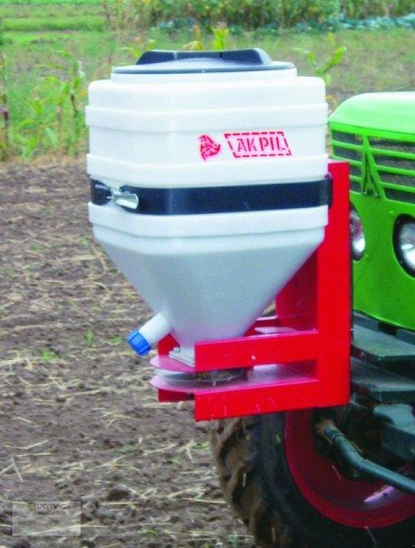 Akpil Poplon Düngerstreuer Streuer Winterdienst 110 Liter Neu - Műtrágyaszóró: 4 kép. Akpil Poplon Düngerstreuer Streuer Winterdienst 110 Liter Neu - Műtrágyaszóró: 4 kép.
