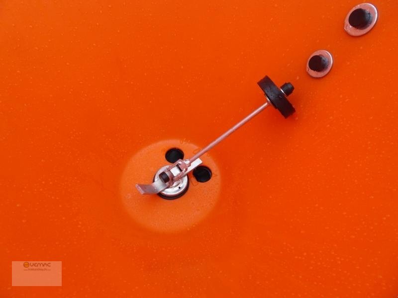 Új Homok-/ Sószóró Dexwal Salzstreuer Düngerstreuer Streuer Trichterstreuer 500 Liter: 13 kép.