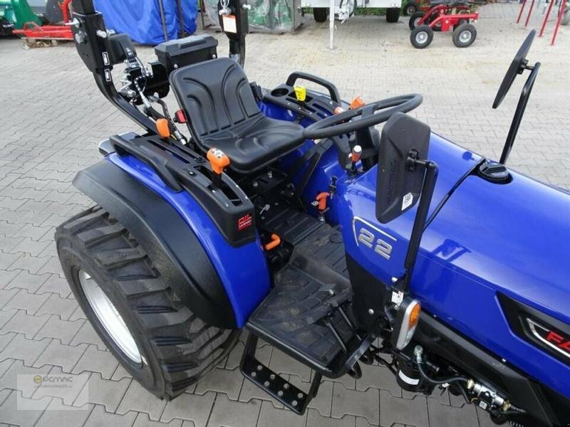 Új Kistraktor Farmtrac Farmtrac 22 22PS Frontlader Traktor Schlepper NEU Allrad Kubota: 15 kép.