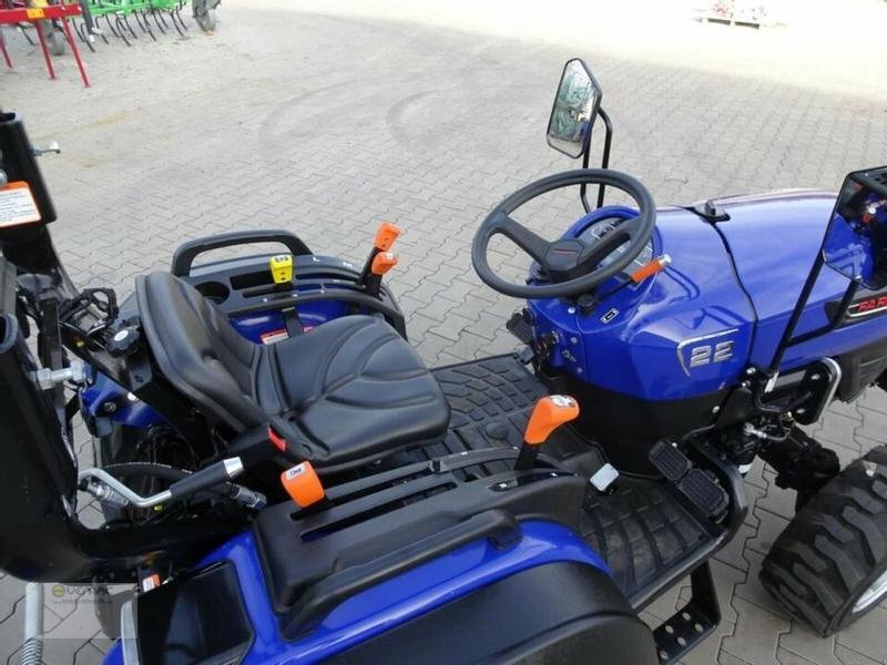Új Kistraktor Farmtrac Farmtrac 22 22PS Frontlader Traktor Schlepper NEU Allrad Kubota: 14 kép.