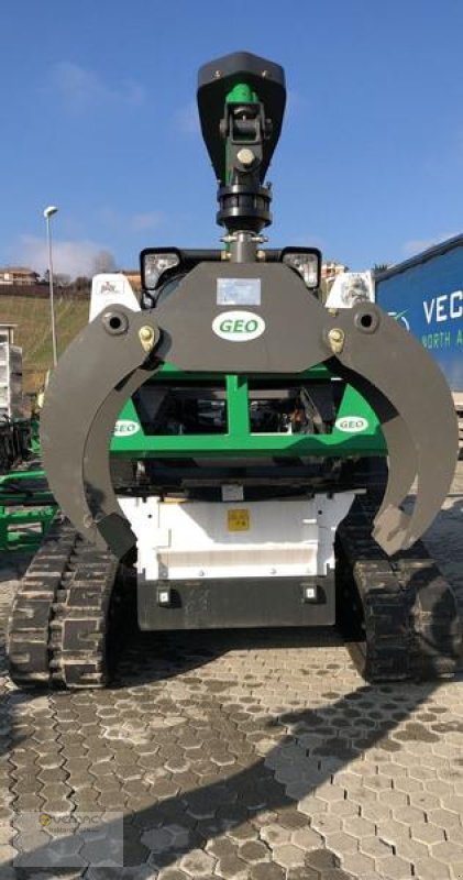 Geo Lastarm GEO TG500 Kran Lasthaken Rückezange Forstzange Frontlader - Polip kanál - Erdészeti gép: 3 kép. Geo Lastarm GEO TG500 Kran Lasthaken Rückezange Forstzange Frontlader - Polip kanál - Erdészeti gép: 3 kép.