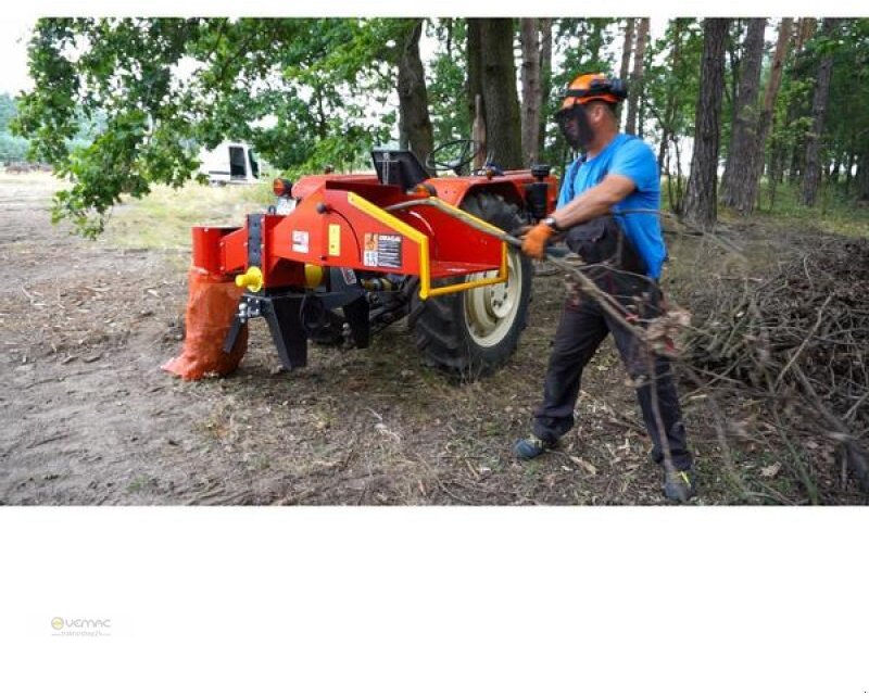 Remet Holzhacker Remet R-60 Hacker Grobhäcksler Holzhäcksler NEU - Faaprító: 4 kép. Remet Holzhacker Remet R-60 Hacker Grobhäcksler Holzhäcksler NEU - Faaprító: 4 kép.