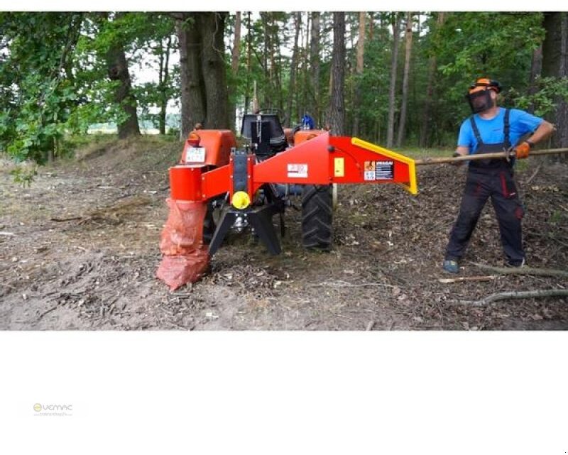 Remet Holzhacker Remet R-80 Hacker Grobhäcksler Holzhäcksler NEU - Faaprító: 4 kép. Remet Holzhacker Remet R-80 Hacker Grobhäcksler Holzhäcksler NEU - Faaprító: 4 kép.