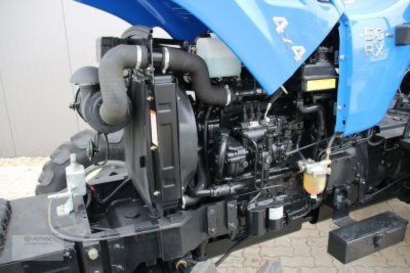 Solis Solis 50 Traktor Trecker Schlepper Bulldog Allrad 50PS NEU - Traktor: 5 kép. Solis Solis 50 Traktor Trecker Schlepper Bulldog Allrad 50PS NEU - Traktor: 5 kép.