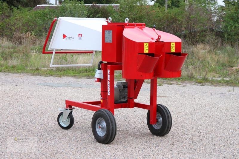 Vemac EM70 Holzhäcksler Häcksler Holzschredder Elektro Motor NEU - Faaprító: 2 kép. Vemac EM70 Holzhäcksler Häcksler Holzschredder Elektro Motor NEU - Faaprító: 2 kép.