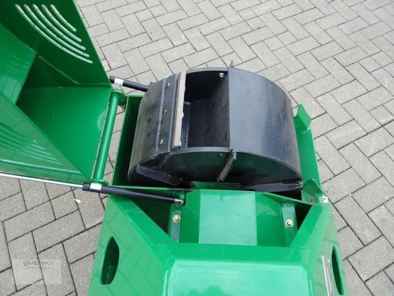 Új Faaprító Vemac Eco20 Holzhäcksler Holzschredder Häcksler Trommelhäcksler: 11 kép.