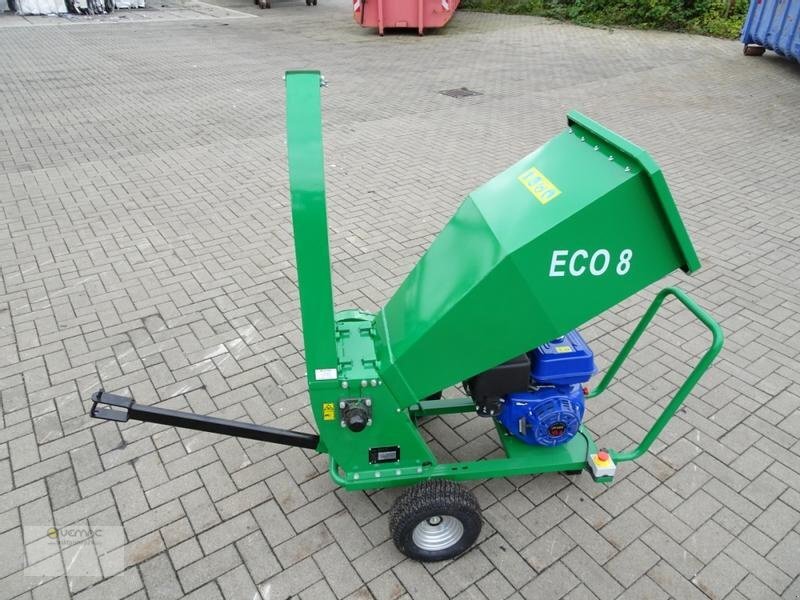 Vemac Eco8 Holzhäcksler Häcksler Schredder 15PS Benzin Motor Neu - Faaprító: 4 kép. Vemac Eco8 Holzhäcksler Häcksler Schredder 15PS Benzin Motor Neu - Faaprító: 4 kép.