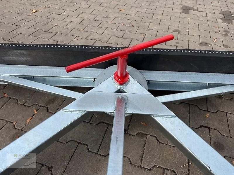 Vemac Gummischieber 170 Verstellbar EURO Gülleschieber Mistschieber NEU - Tolólap: 4 kép. Vemac Gummischieber 170 Verstellbar EURO Gülleschieber Mistschieber NEU - Tolólap: 4 kép.