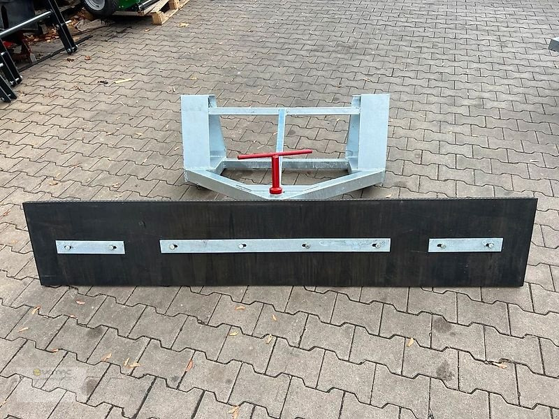 Vemac Gummischieber 260 Verstellbar EURO Gülleschieber Mistschieber NEU - Tolólap - Mezőgazdasági gépek: 2 kép. Vemac Gummischieber 260 Verstellbar EURO Gülleschieber Mistschieber NEU - Tolólap - Mezőgazdasági gépek: 2 kép.