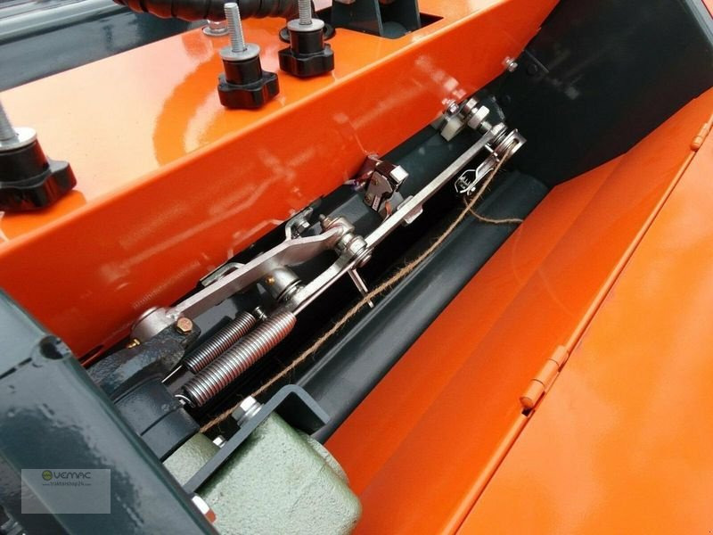 Vemac Heupresse RBP1070 70x100 Rundballenpresse Ballenpresse Presse NEU - Bálázó: 5 kép. Vemac Heupresse RBP1070 70x100 Rundballenpresse Ballenpresse Presse NEU - Bálázó: 5 kép.