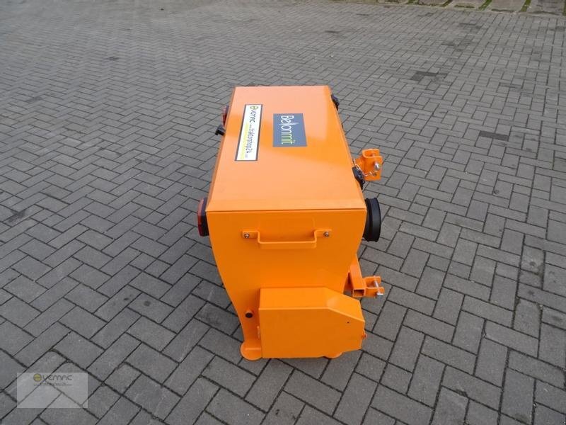 Vemac Kastenstreuer Walzenstreuer Streuer 100cm Winterdienst NEU - Homok-/ Sószóró: 3 kép. Vemac Kastenstreuer Walzenstreuer Streuer 100cm Winterdienst NEU - Homok-/ Sószóró: 3 kép.