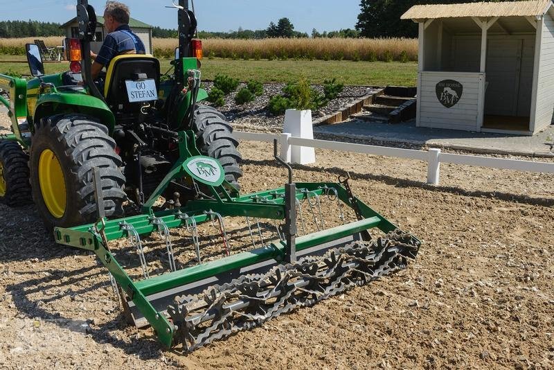 Vemac Reitbahnplaner Bahnplaner Reitplatzplaner Planer NEU 200cm - Talajművelő gep: 2 kép. Vemac Reitbahnplaner Bahnplaner Reitplatzplaner Planer NEU 200cm - Talajművelő gep: 2 kép.