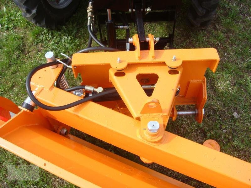 Vemac Schneeschild Schneepflug Schneeschieber 250cm NEU - Hóeke: 2 kép. Vemac Schneeschild Schneepflug Schneeschieber 250cm NEU - Hóeke: 2 kép.