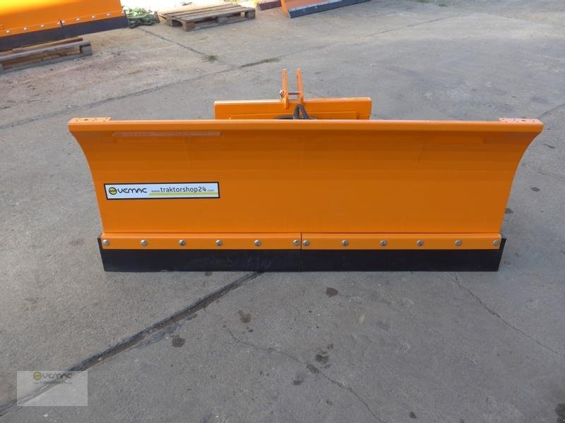 Vemac Standard 220 Schneepflug Schneeschild Schneeschieber NEU - Hóeke: 3 kép. Vemac Standard 220 Schneepflug Schneeschild Schneeschieber NEU - Hóeke: 3 kép.