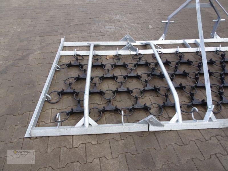 Vemac Wiesenschleppe 6m 600cm 4reihig Schleppe Egge Striegel Neu - Láncos borona: 5 kép. Vemac Wiesenschleppe 6m 600cm 4reihig Schleppe Egge Striegel Neu - Láncos borona: 5 kép.