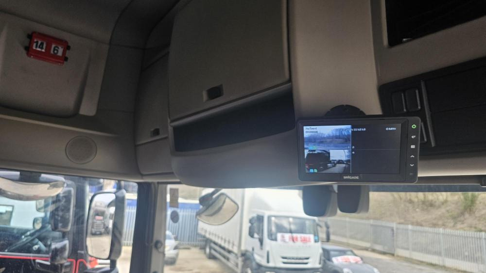 Dafxf480 Xf480 - Nyergesvontató: 4 kép. Dafxf480 Xf480 - Nyergesvontató: 4 kép.