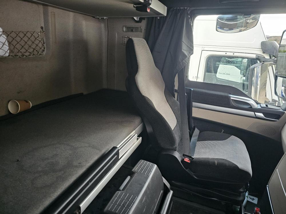 Man tgx Man tgx - Nyergesvontató: 3 kép. Man tgx Man tgx - Nyergesvontató: 3 kép.