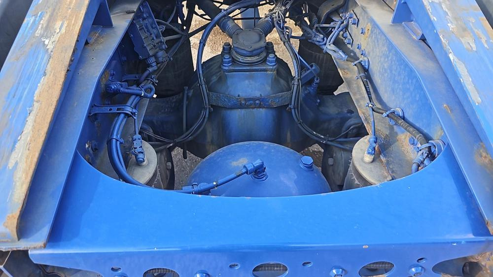 Volvo Fm450 - Nyergesvontató: 2 kép. Volvo Fm450 - Nyergesvontató: 2 kép.