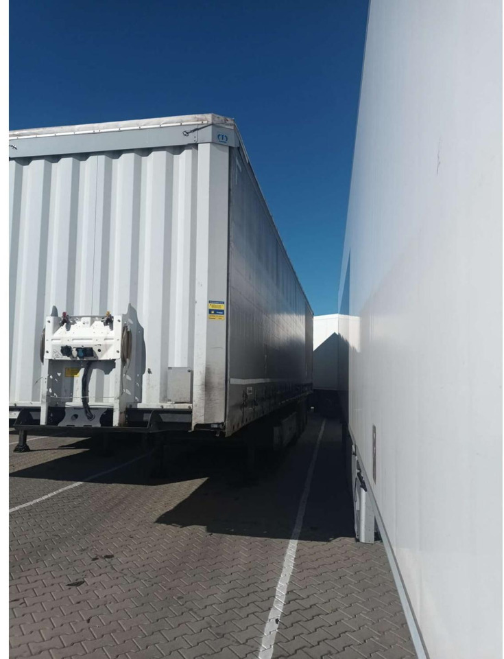 2018 Krone SDP Profi Liner Standard Lifting Axle - Ponyvás félpótkocsi: 3 kép. 2018 Krone SDP Profi Liner Standard Lifting Axle - Ponyvás félpótkocsi: 3 kép.