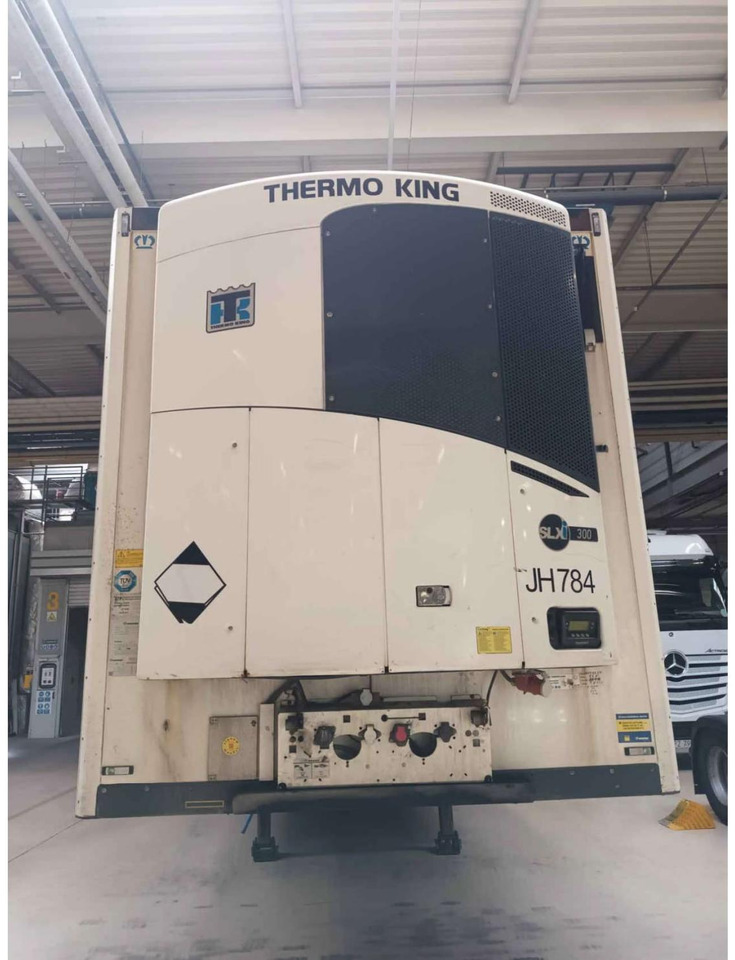 2018 Krone SDR Double Deck Cool Liner FP45 ThermoKing SLXi 300 Lifting Axle - Félpótkocsi hűtős: 1 kép. 2018 Krone SDR Double Deck Cool Liner FP45 ThermoKing SLXi 300 Lifting Axle - Félpótkocsi hűtős: 1 kép.