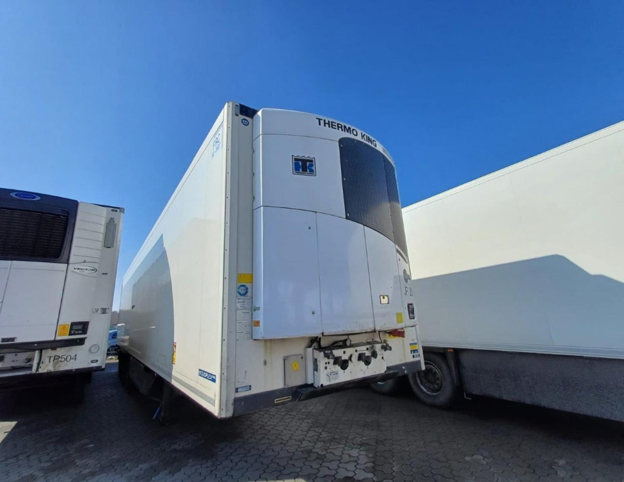 2018 Krone SDR Double Deck Cool Liner FP60 ThermoKing SLXi 300 Lifting Axle - Félpótkocsi hűtős: 2 kép. 2018 Krone SDR Double Deck Cool Liner FP60 ThermoKing SLXi 300 Lifting Axle - Félpótkocsi hűtős: 2 kép.