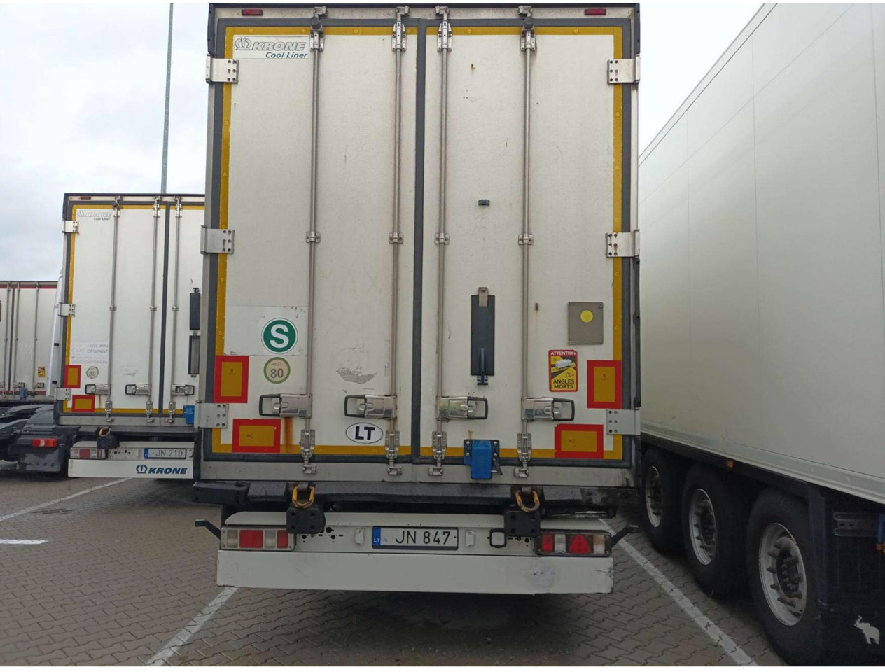 2018 Krone SDR Double Deck Cool Liner FP60 ThermoKing SLXi 300 Lifting Axle - Félpótkocsi hűtős: 2 kép. 2018 Krone SDR Double Deck Cool Liner FP60 ThermoKing SLXi 300 Lifting Axle - Félpótkocsi hűtős: 2 kép.