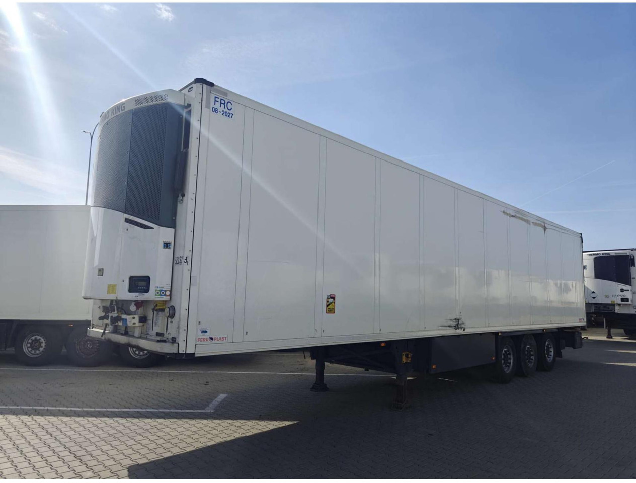 2018 Schmitz Cargobull SKO Double Deck FP 60 ThermoKing SLXi 300 Lifting Axle - Félpótkocsi hűtős: 5 kép. 2018 Schmitz Cargobull SKO Double Deck FP 60 ThermoKing SLXi 300 Lifting Axle - Félpótkocsi hűtős: 5 kép.