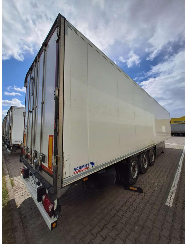 2019/2020 Schmitz Cargobull SKO FP 60 ThermoKing SLXi 300 - Félpótkocsi hűtős: 5 kép. 2019/2020 Schmitz Cargobull SKO FP 60 ThermoKing SLXi 300 - Félpótkocsi hűtős: 5 kép.