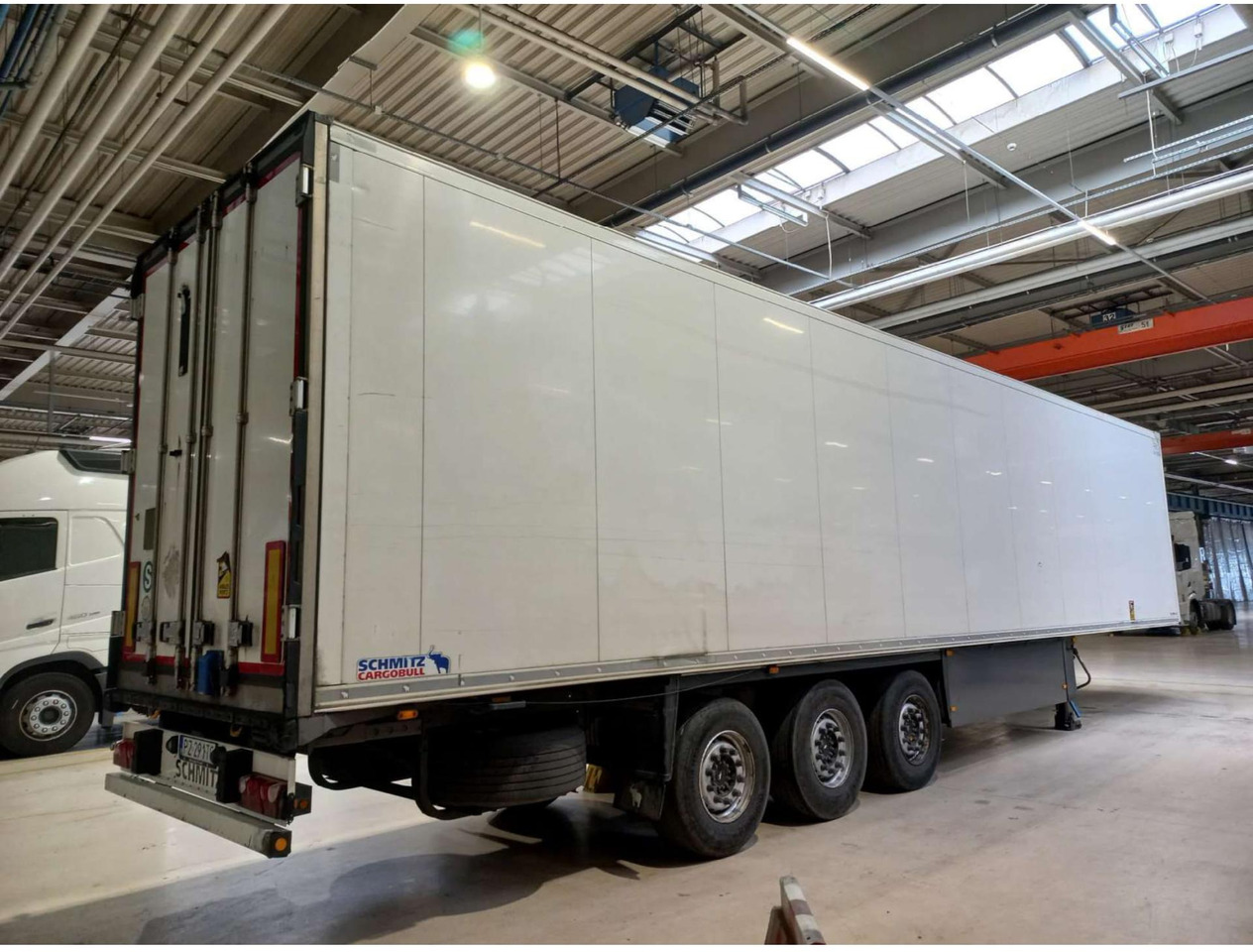 2019 Schmitz Cargobull FP 60 ThermoKing SLXi 300 - Félpótkocsi hűtős: 3 kép. 2019 Schmitz Cargobull FP 60 ThermoKing SLXi 300 - Félpótkocsi hűtős: 3 kép.