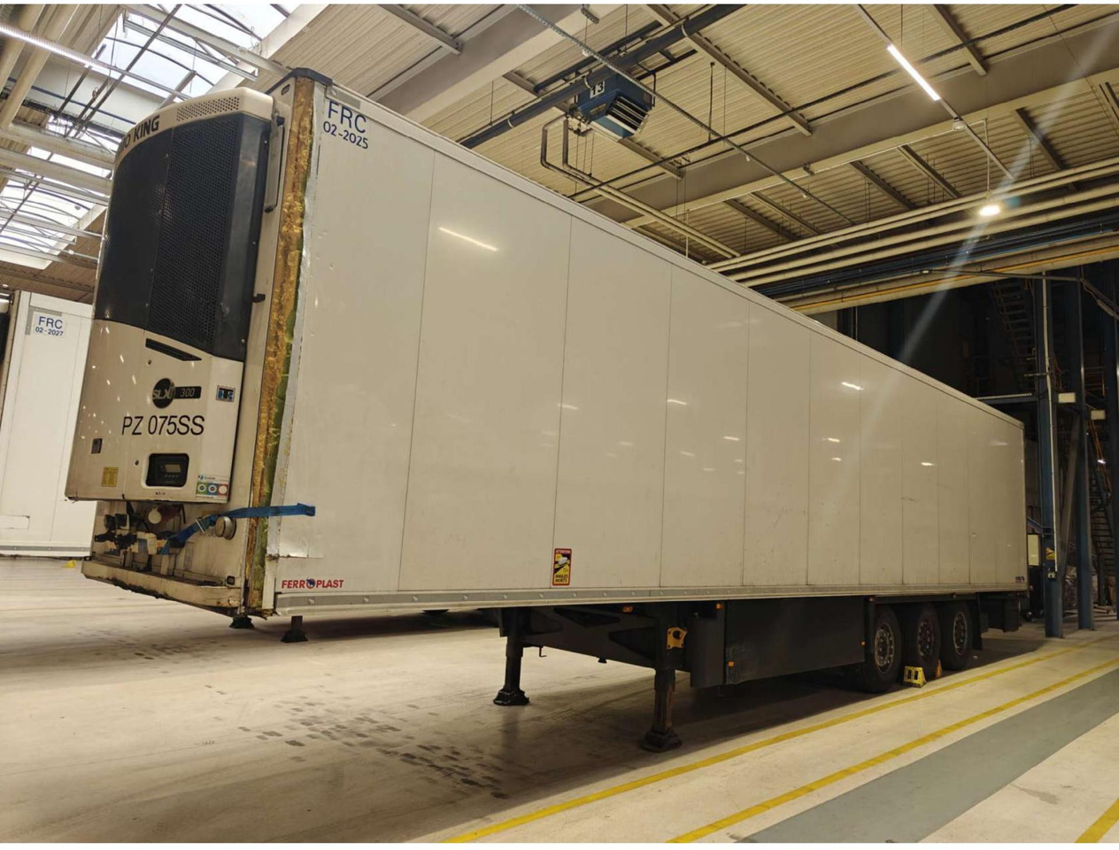 2019 Schmitz Cargobull SKO Double Deck FP 60 ThermoKing SLXi 300 - Félpótkocsi hűtős: 1 kép. 2019 Schmitz Cargobull SKO Double Deck FP 60 ThermoKing SLXi 300 - Félpótkocsi hűtős: 1 kép.