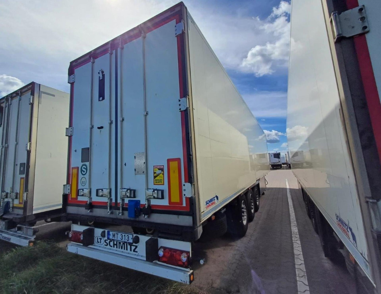 2019 Schmitz Cargobull SKO FP 45 ThermoKing SLXi 300 - Félpótkocsi hűtős: 3 kép. 2019 Schmitz Cargobull SKO FP 45 ThermoKing SLXi 300 - Félpótkocsi hűtős: 3 kép.