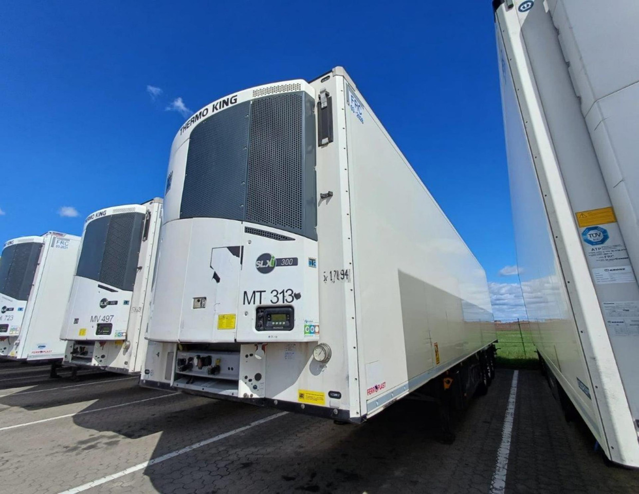 2019 Schmitz Cargobull SKO FP 45 ThermoKing SLXi 300 - Félpótkocsi hűtős: 1 kép. 2019 Schmitz Cargobull SKO FP 45 ThermoKing SLXi 300 - Félpótkocsi hűtős: 1 kép.