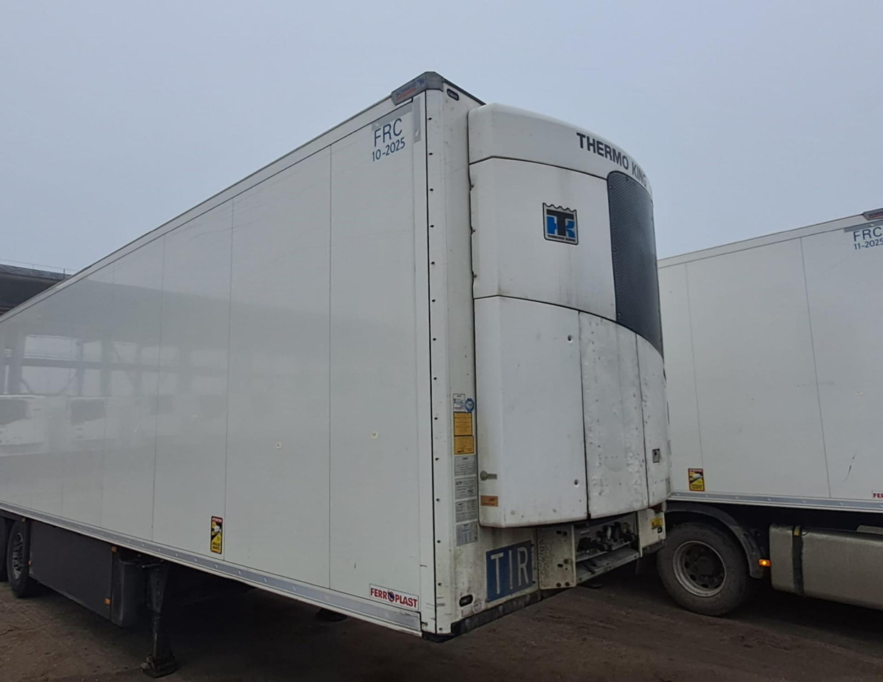2019 Schmitz Cargobull SKO FP 60 ThermoKing SLXi 300 - Félpótkocsi hűtős: 1 kép. 2019 Schmitz Cargobull SKO FP 60 ThermoKing SLXi 300 - Félpótkocsi hűtős: 1 kép.