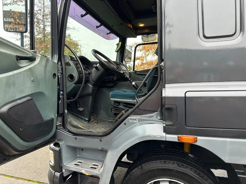 DAF CF 75 / NL TRUCK / EURO 4 / MACHINE TRANSPORT / - Autószállító teherautó: 3 kép. DAF CF 75 / NL TRUCK / EURO 4 / MACHINE TRANSPORT / - Autószállító teherautó: 3 kép.