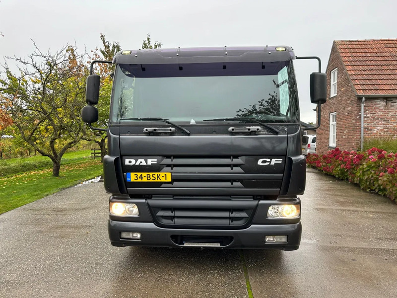 DAF CF 75 / NL TRUCK / EURO 4 / MACHINE TRANSPORT / - Autószállító teherautó: 2 kép. DAF CF 75 / NL TRUCK / EURO 4 / MACHINE TRANSPORT / - Autószállító teherautó: 2 kép.