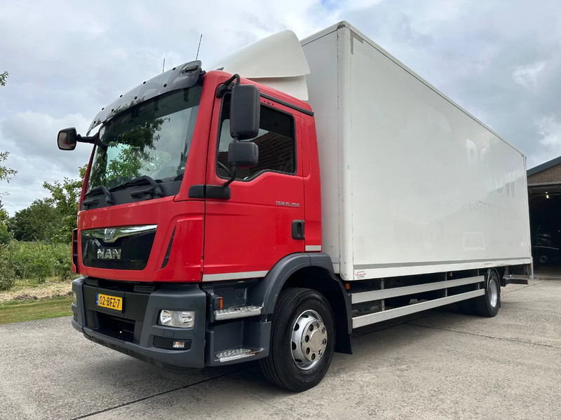 MAN TGM 15.250 / NL TRUCK / EURO 6 / NEW TYRES / NEW TACHO!! / BOX + LOADLIFT 2t - Dobozos felépítményű teherautó: 1 kép. MAN TGM 15.250 / NL TRUCK / EURO 6 / NEW TYRES / NEW TACHO!! / BOX + LOADLIFT 2t - Dobozos felépítményű teherautó: 1 kép.