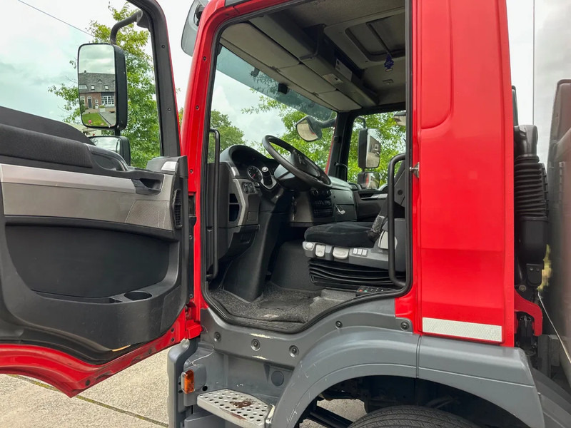 MAN TGM 15.250 / NL TRUCK / EURO 6 / NEW TYRES / NEW TACHO!! / BOX + LOADLIFT 2t - Dobozos felépítményű teherautó: 4 kép. MAN TGM 15.250 / NL TRUCK / EURO 6 / NEW TYRES / NEW TACHO!! / BOX + LOADLIFT 2t - Dobozos felépítményű teherautó: 4 kép.