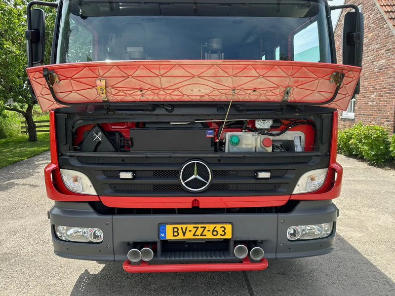 Mercedes-Benz Atego 1426 / FIRETRUCK / FULL EQUIPMENT / LOW KM / GODIVA PUMP 254h / TOPCONDITION!! - Tűzoltóautó: 2 kép. Mercedes-Benz Atego 1426 / FIRETRUCK / FULL EQUIPMENT / LOW KM / GODIVA PUMP 254h / TOPCONDITION!! - Tűzoltóautó: 2 kép.