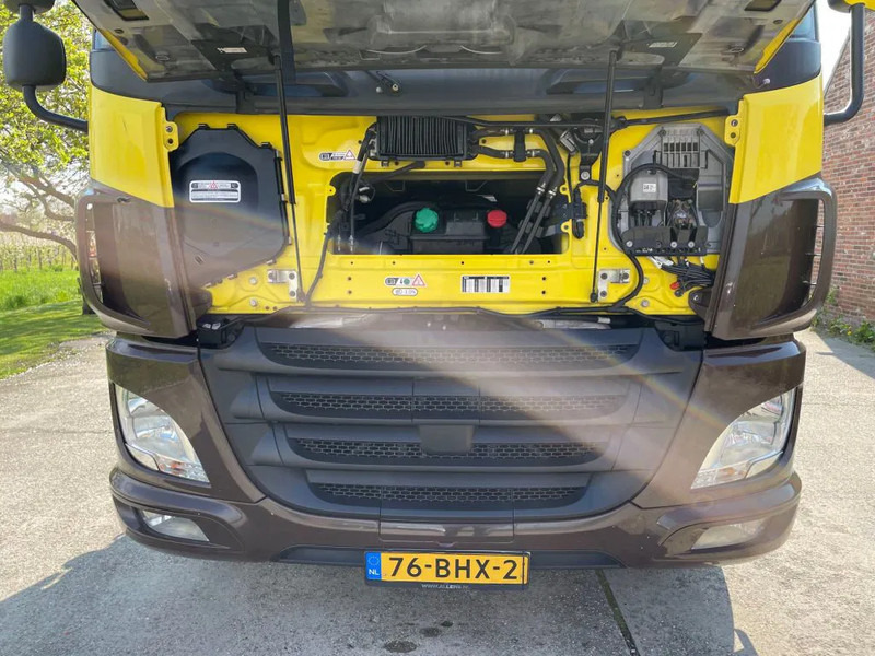 DAF CF 440 / NL TRUCK / EURO 6 / PTO / LOW KM / AUTOMATIC - Nyergesvontató: 3 kép. DAF CF 440 / NL TRUCK / EURO 6 / PTO / LOW KM / AUTOMATIC - Nyergesvontató: 3 kép.