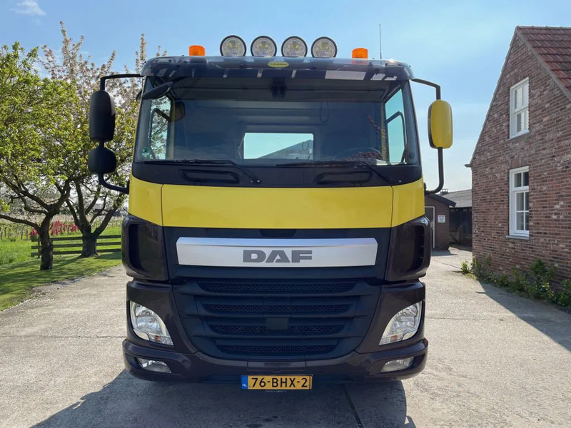 DAF CF 440 / NL TRUCK / EURO 6 / PTO / LOW KM / AUTOMATIC - Nyergesvontató: 2 kép. DAF CF 440 / NL TRUCK / EURO 6 / PTO / LOW KM / AUTOMATIC - Nyergesvontató: 2 kép.