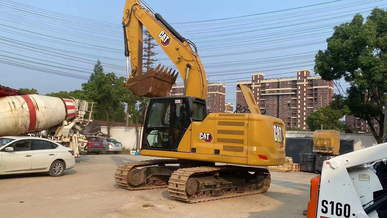 CATERPILLAR 320GC - Építőipari gépek: 1 kép. CATERPILLAR 320GC - Építőipari gépek: 1 kép.