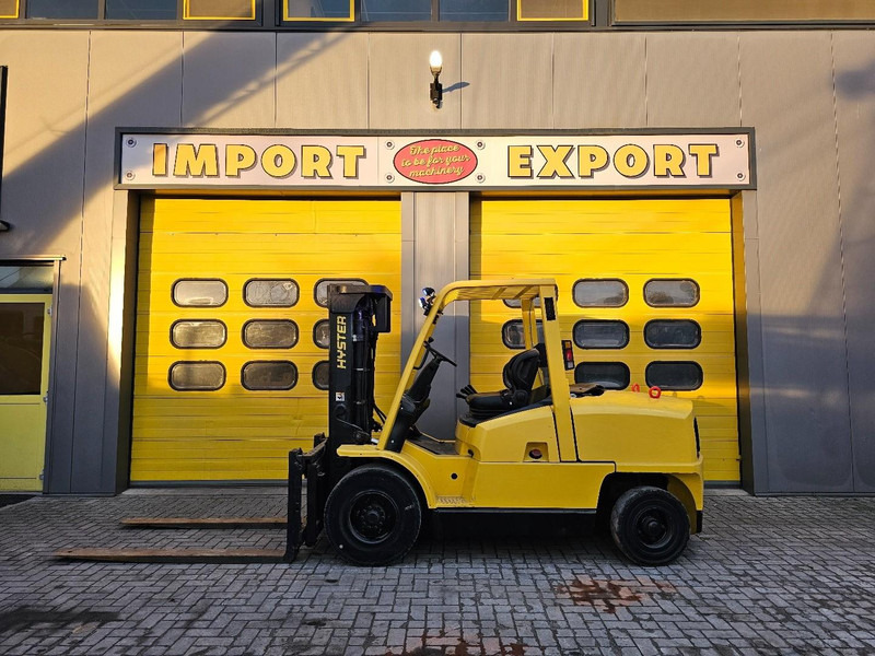 Hyster H5.00XM - Dízel targonca: 1 kép. Hyster H5.00XM - Dízel targonca: 1 kép.