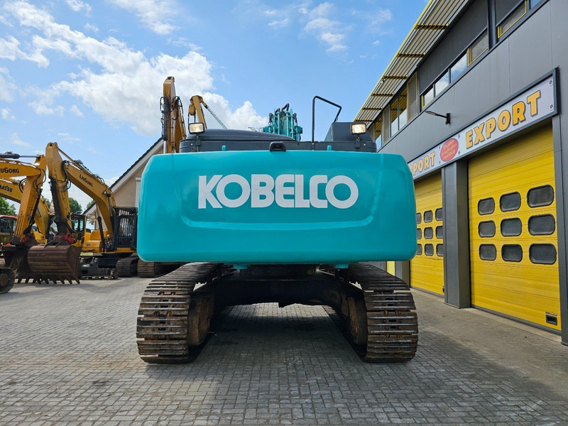 Kobelco SK500LC-9 - Lánctalpas kotró: 4 kép. Kobelco SK500LC-9 - Lánctalpas kotró: 4 kép.