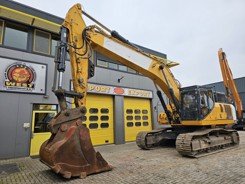 LIUGONG CLG950E - Lánctalpas kotró: 2 kép. LIUGONG CLG950E - Lánctalpas kotró: 2 kép.