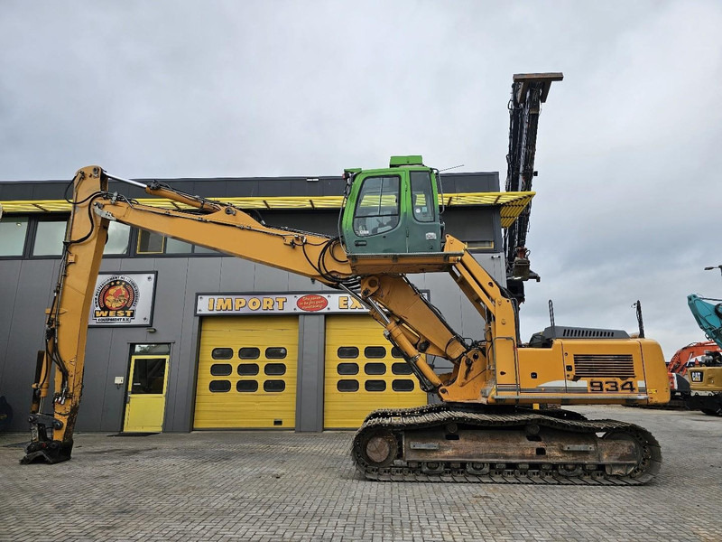 Liebherr R934C - Lánctalpas kotró: 1 kép. Liebherr R934C - Lánctalpas kotró: 1 kép.